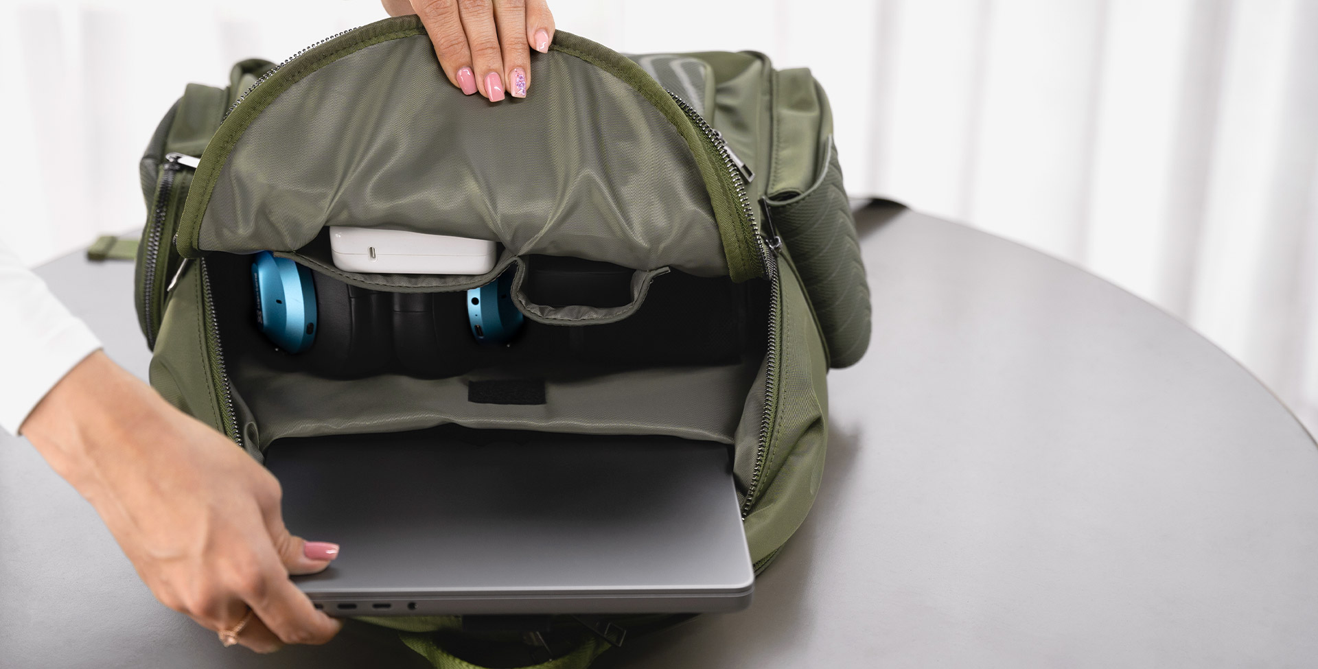 バッグ kee Eva | Backpack with laptop pocket - KNB-755 | Klipxtreme